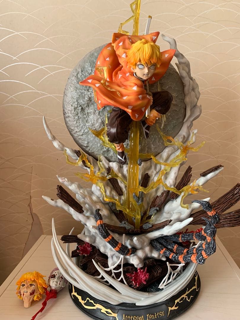 我妻善逸鬼滅の刃 フィギュア 約51cm