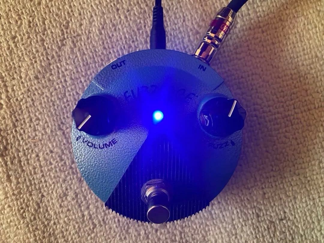 ｛出展最安値｝Fuzz Face Mini FFM3エフェクター