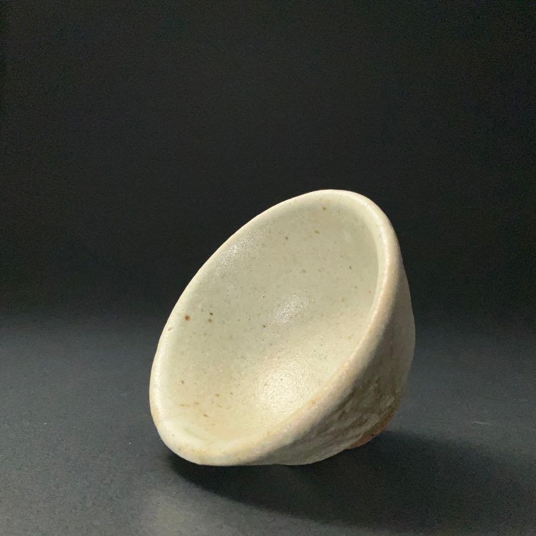 【ぐい呑・盃】　濱田篤哉作 花文様　民藝　ぐい呑み　共箱　R1207ダU3