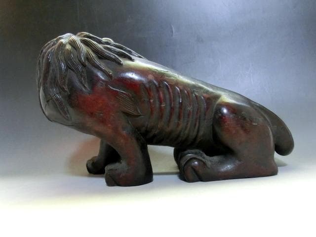 置物■珍獣 虎 唐木 古い時代物の寅 オブジェ 古木彫り 手彫り 時代物 骨董■