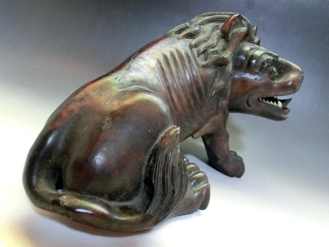 置物■珍獣 虎 唐木 古い時代物の寅 オブジェ 古木彫り 手彫り 時代物 骨董■