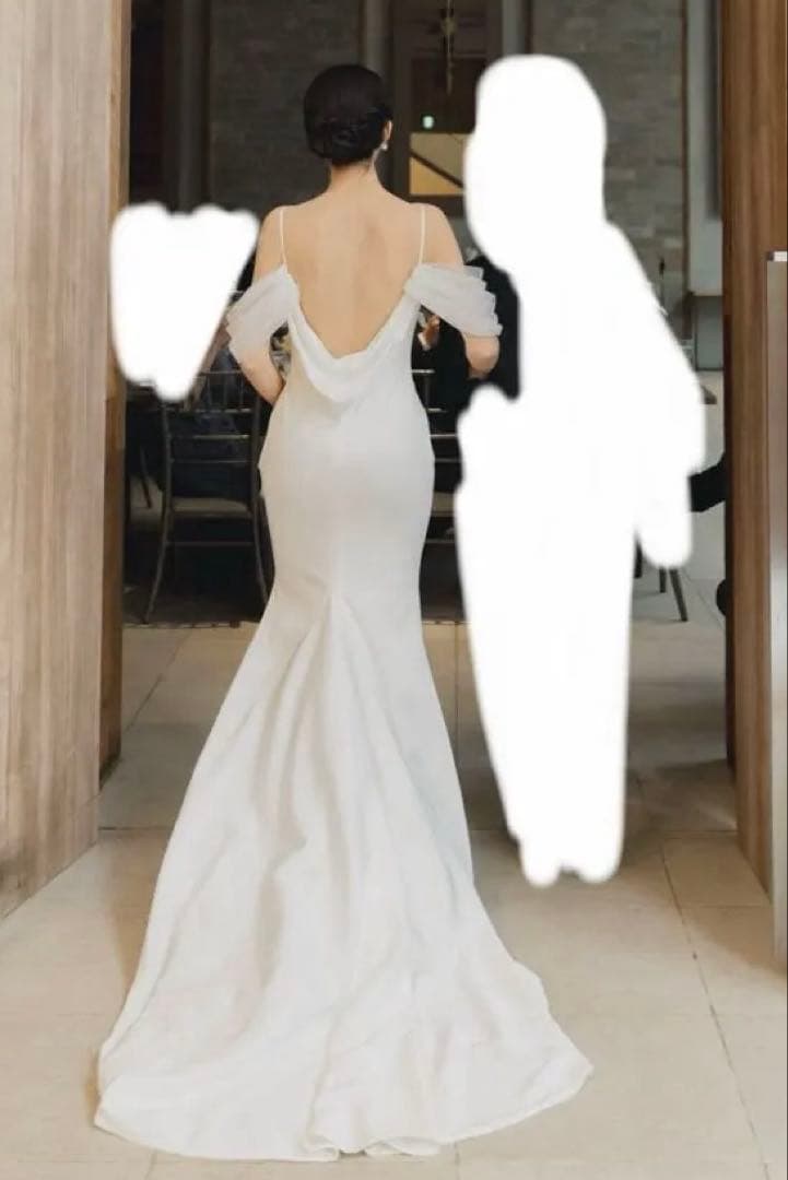 【週末セール！！】オフショルダー ウェディングドレス