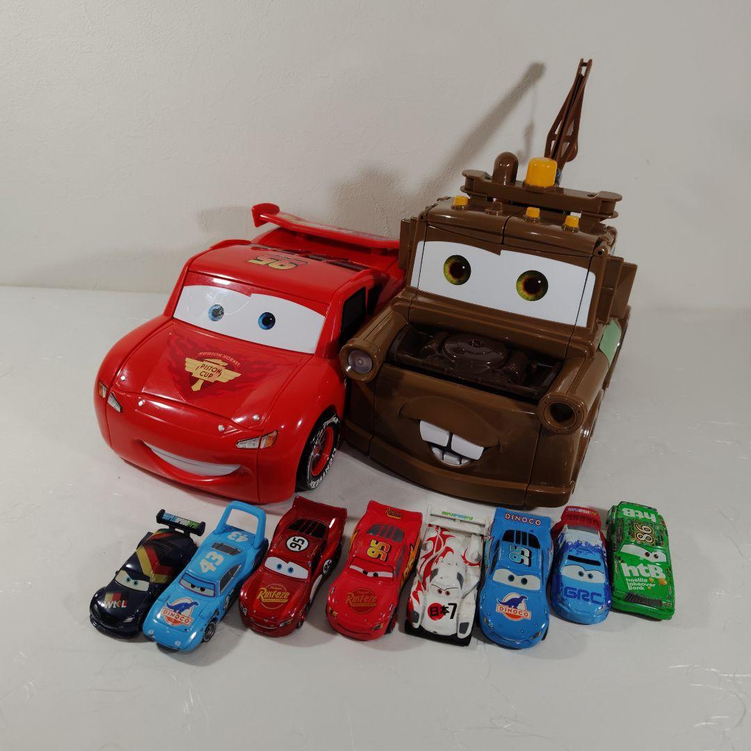 【とむ】トミカ　コースに変身！マックイーン＆基地に変身！メーター