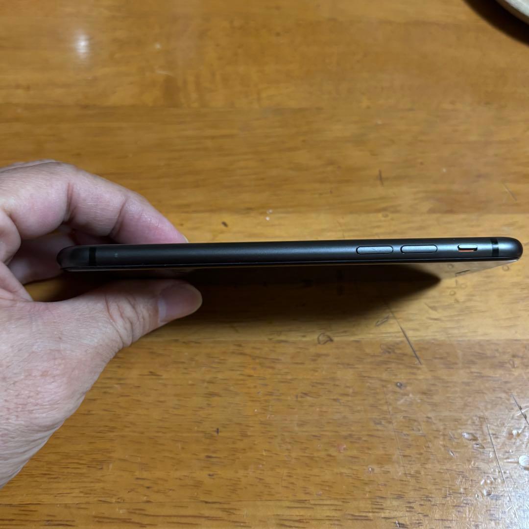 iPhone スペースグレイ 本体