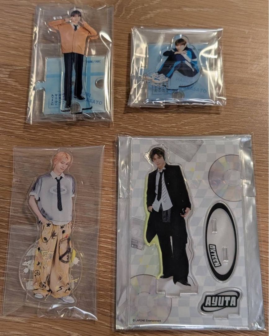 DXTEEN福田歩汰　アクスタ、うちわ等グッズ