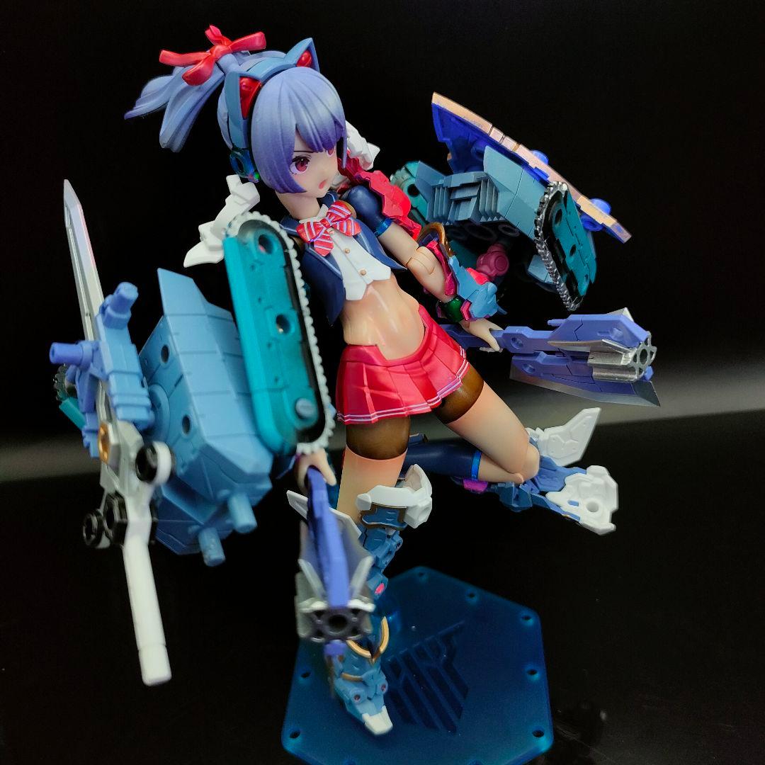 メガミデバイス　BUSTER DOLL 　重装甲パラディンナイト　塗装完成品