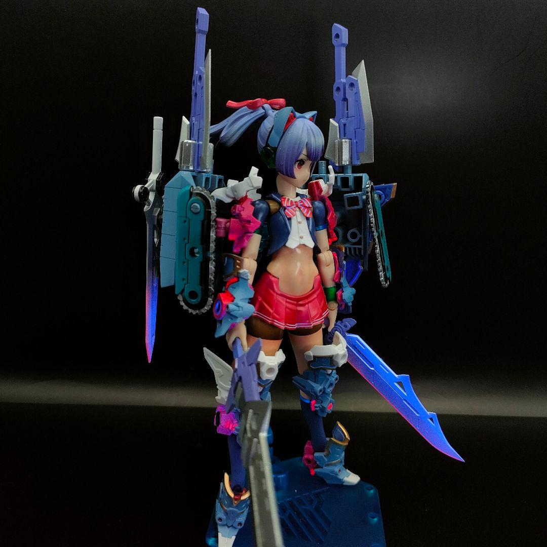 メガミデバイス　BUSTER DOLL 　重装甲パラディンナイト　塗装完成品