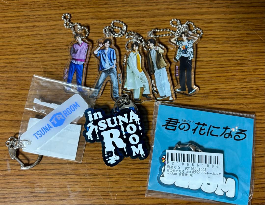 8LOOM 値下げ⬇️※バラ売り可※DVD・ぬいぐるみ・キーホルダー・アクスタ等