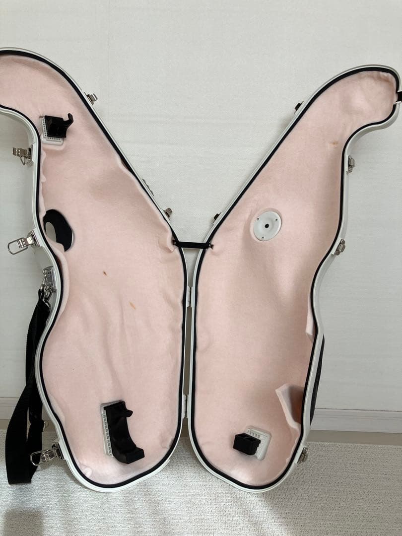 ｅ-Sax テナーサックス BEST BRASS 消音器