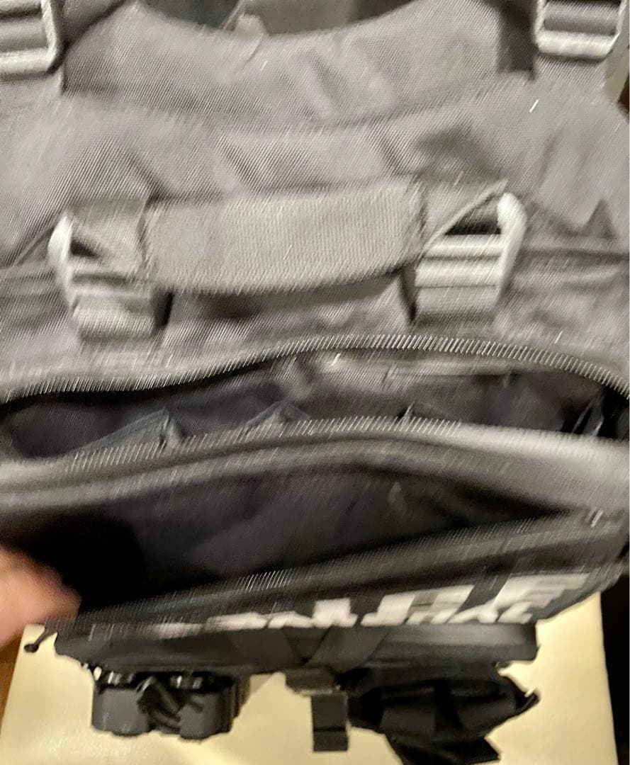 タクティカルベスト　(WORKERKIT)