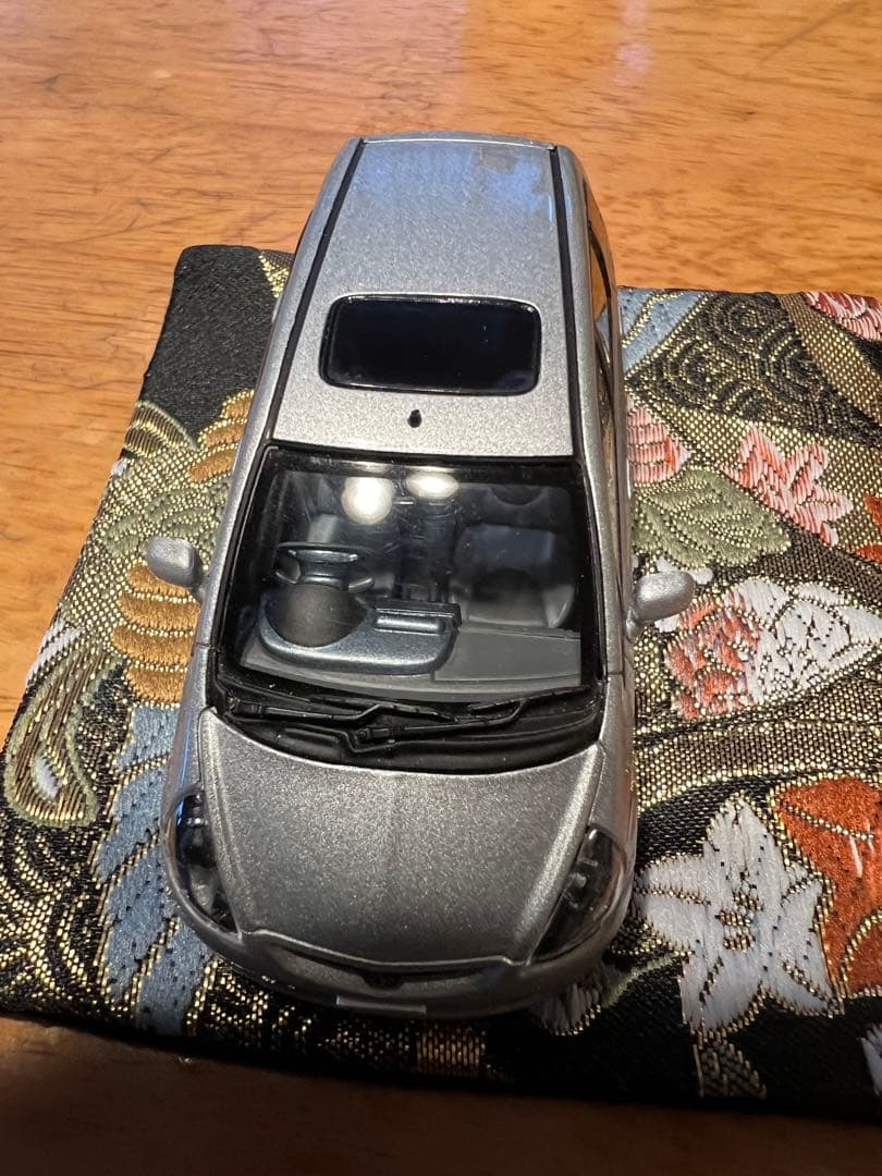 ミニカーホンダ初代フィットGD1(2001)