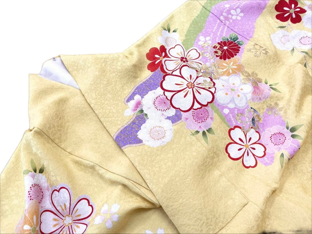 ⭐︎K0839 美品 正絹 振袖 レンタル店放出品 ガード加工 花柄 手毬 7号