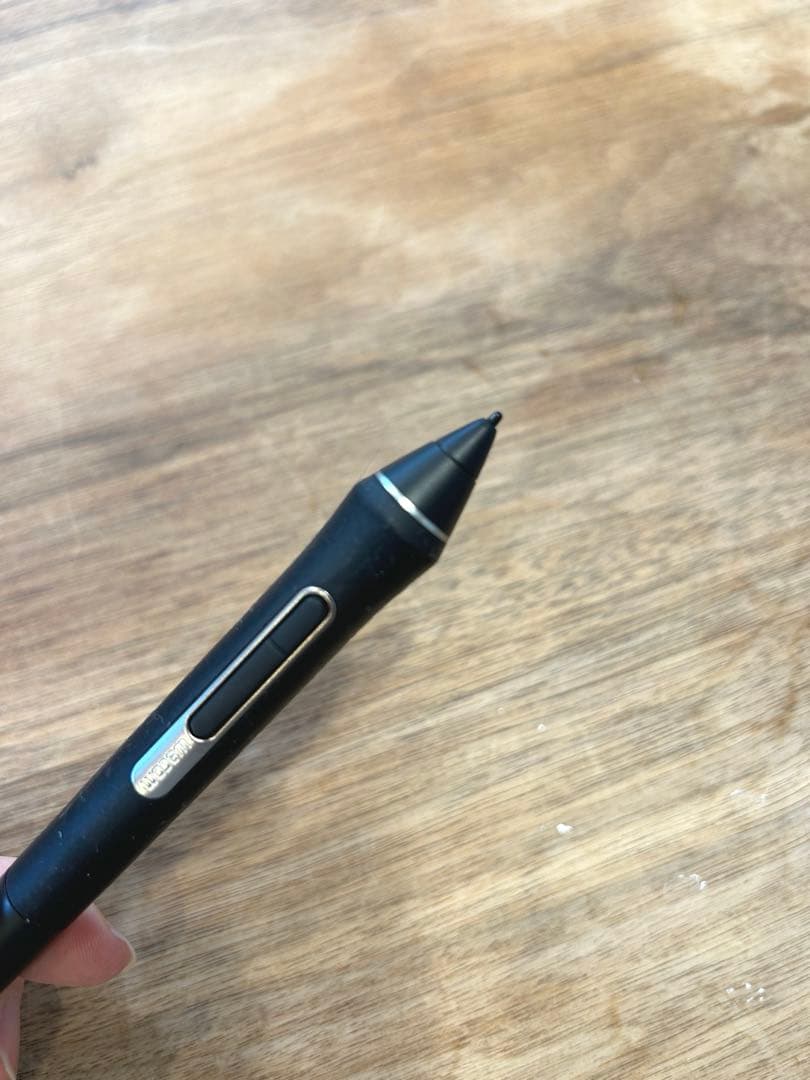 Wacom Cintiq16【ケース、付属品あり】