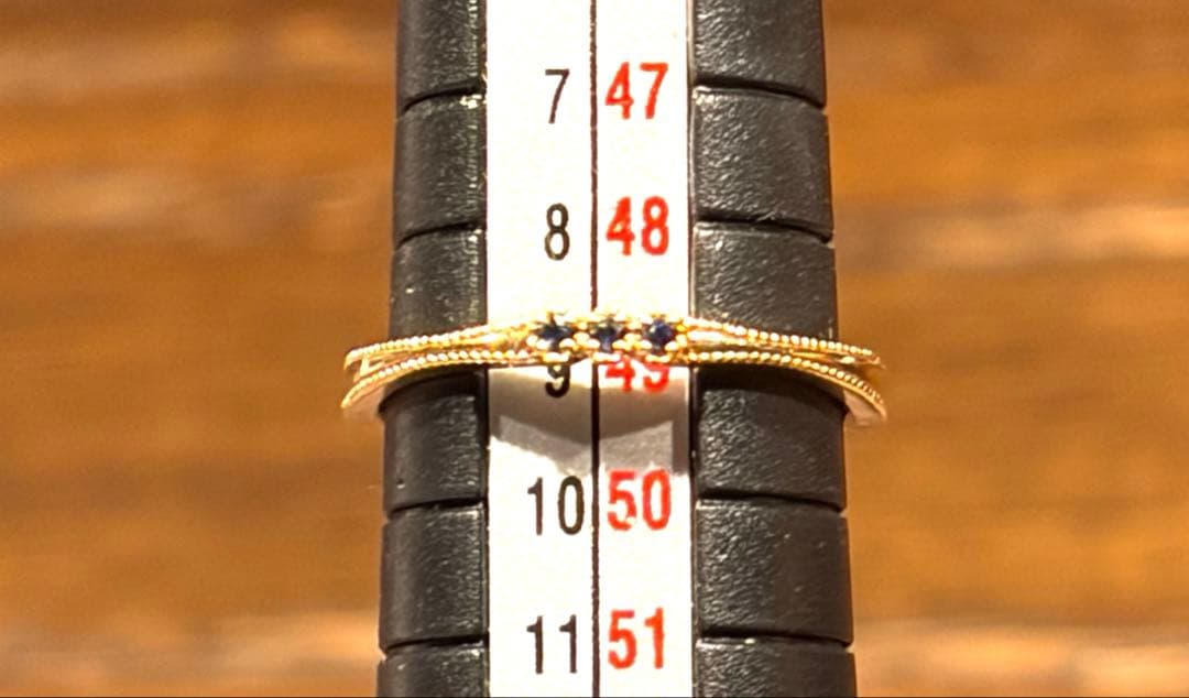 agete K10 三連 ブルーサファイア　リング　イエローゴールド