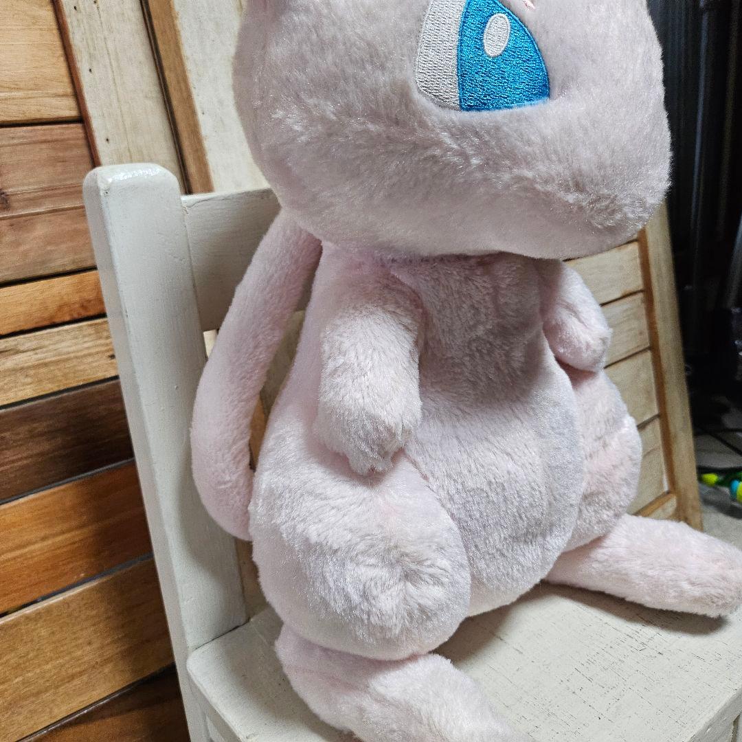 タカラトミー　ミュウ ぬいぐるみ　等身大　1／1 ミュウツーの逆襲 TOMY