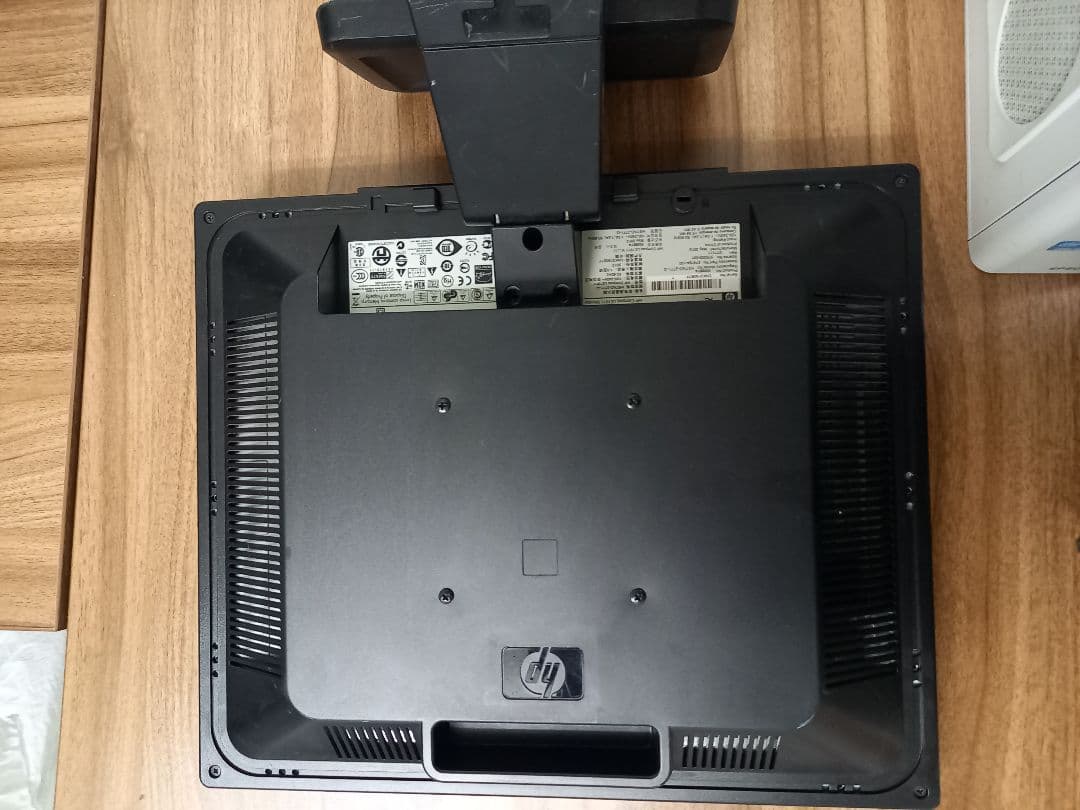 Epson中古デスクトップパソコン(モニター・マウス・キーボード付)