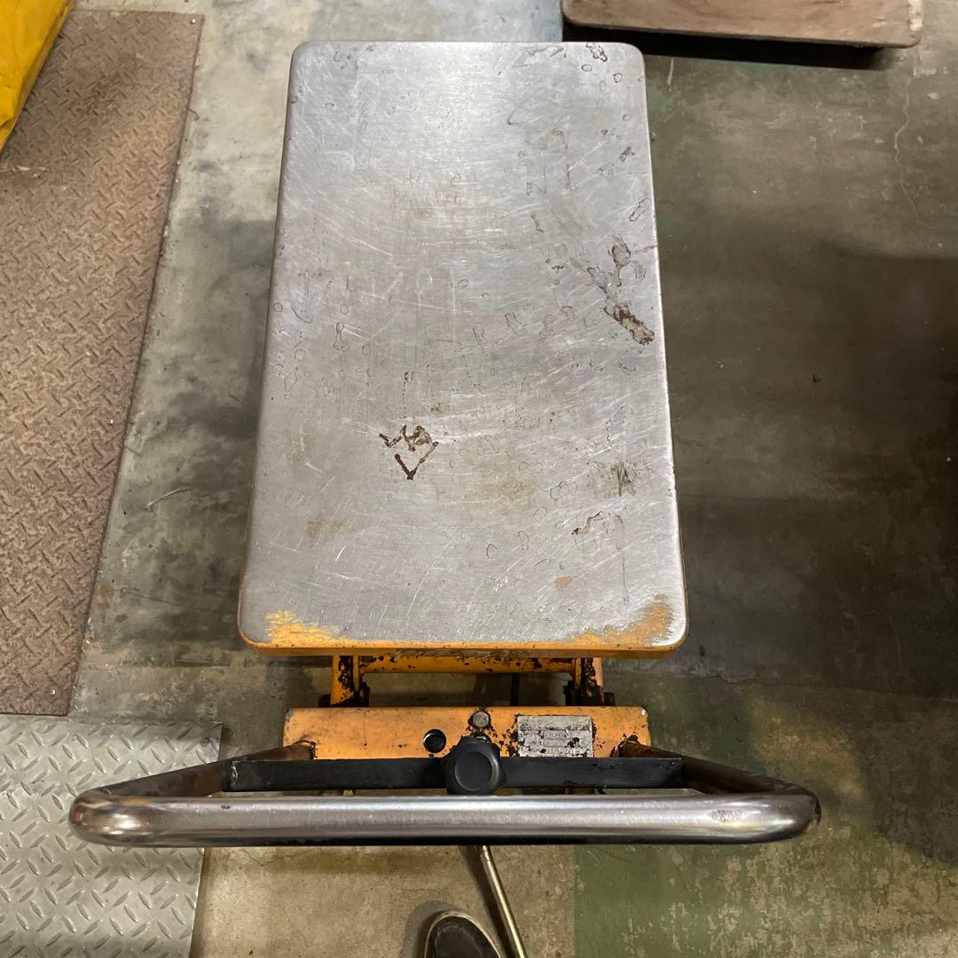 業務用ハンドリフト昇降リフトカート テーブルカート　運搬台車79＊40＊75cm