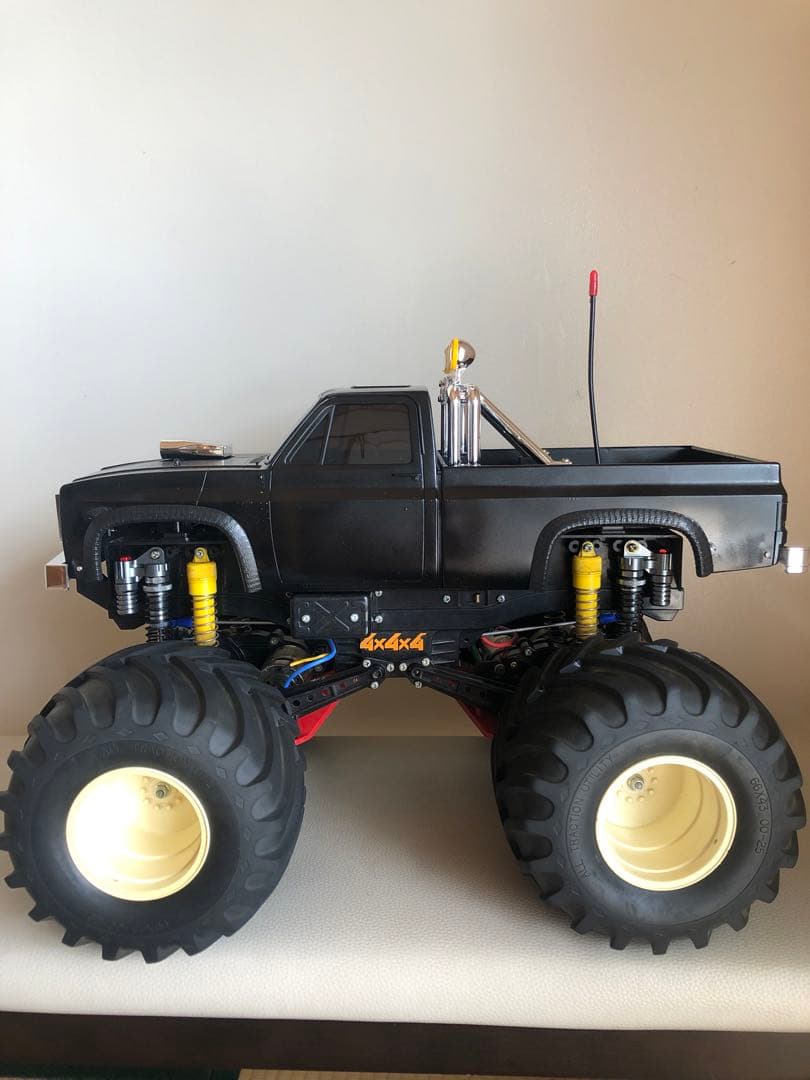 クラッドバスター オイルダンパーフルベア オーバーフェンダー￼ プロポ付　完成品