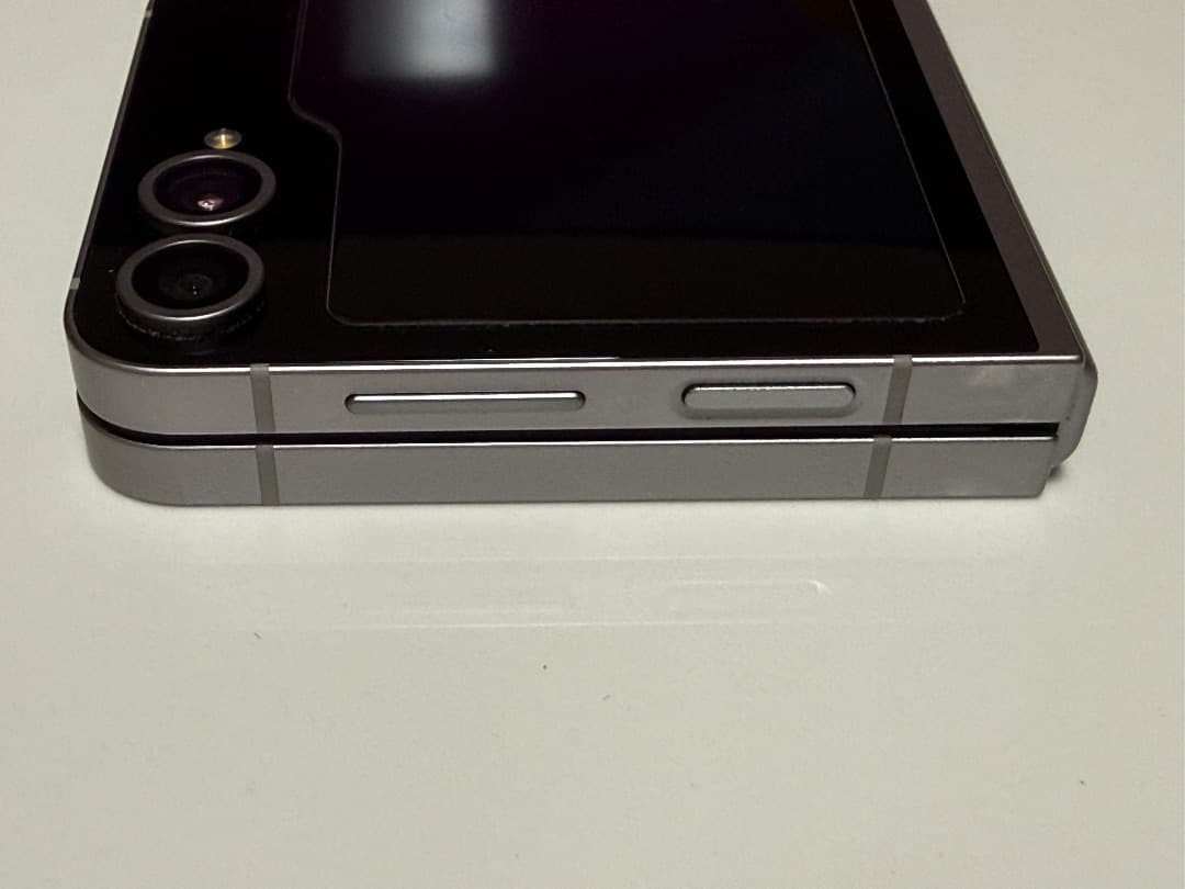 Galaxy Z Flip6 シルバー 512GB A-39