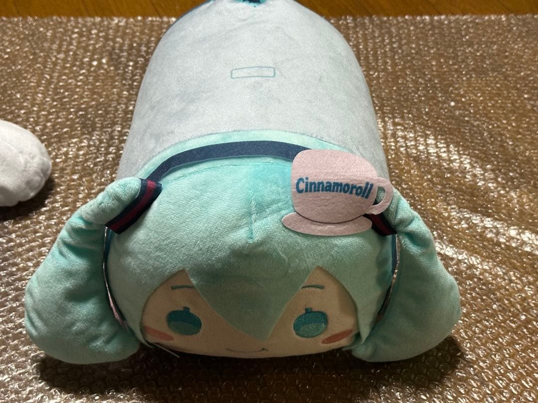 初音ミク　ぬいぐるみ BIG 「初音ミク×シナモロール」