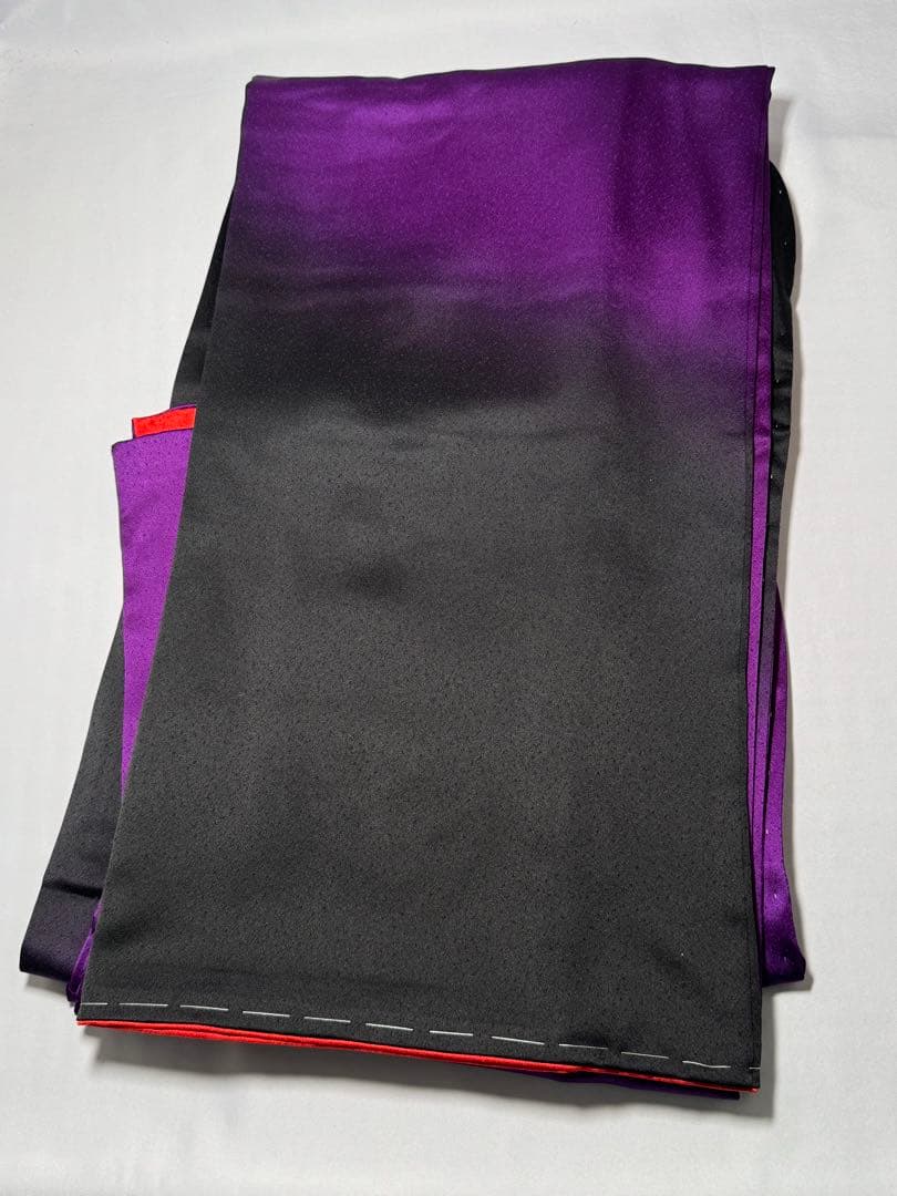 [美品] ヴィンテージ　振袖　成人式　手縫い　紫　黒　繻子　綸子　結婚式