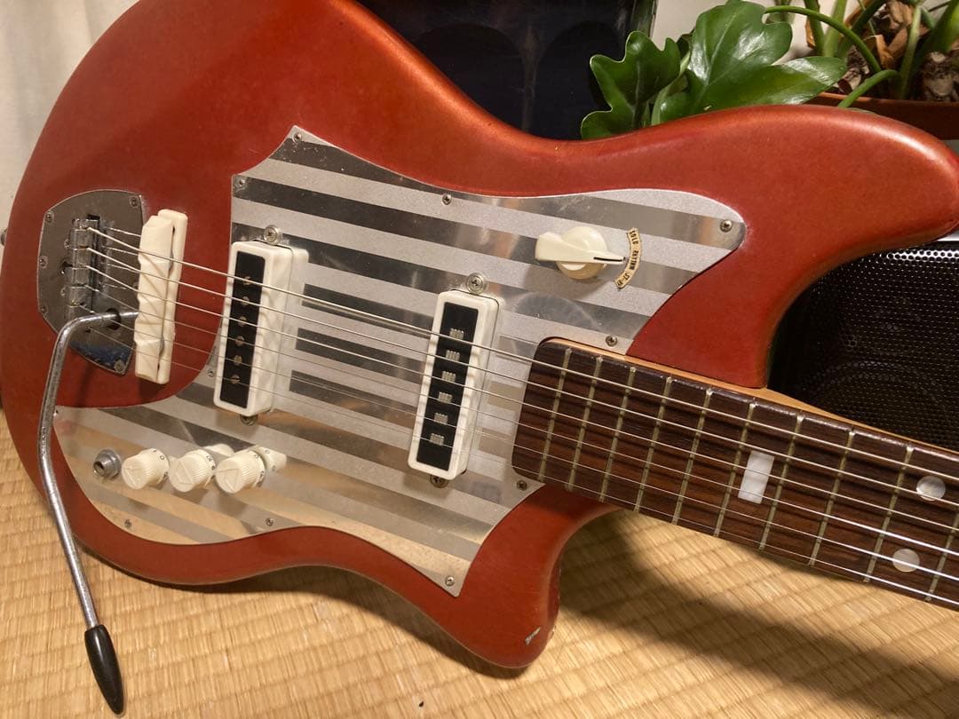 Guyatone LG80t 動作品 調整・分解清掃済み ビザールギター