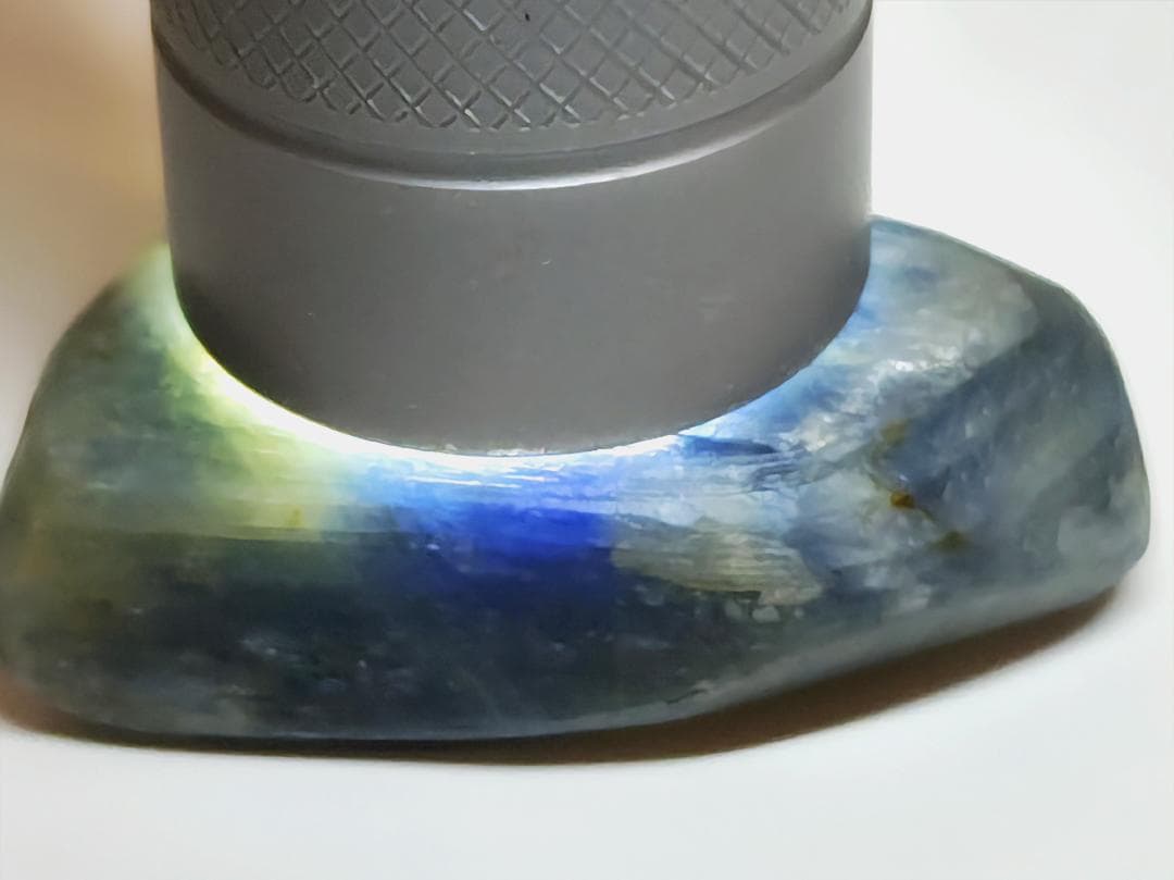 コランダム 17g サファイア 原石 鉱石 鉱物 鑑賞石 自然石 誕生石 水石