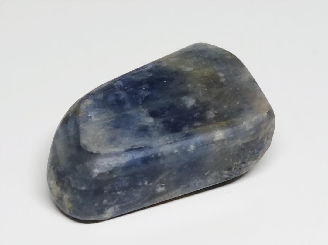 コランダム 17g サファイア 原石 鉱石 鉱物 鑑賞石 自然石 誕生石 水石