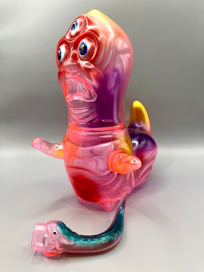 東京ラブミー堂　izumonster ツチノコ　ソフビ