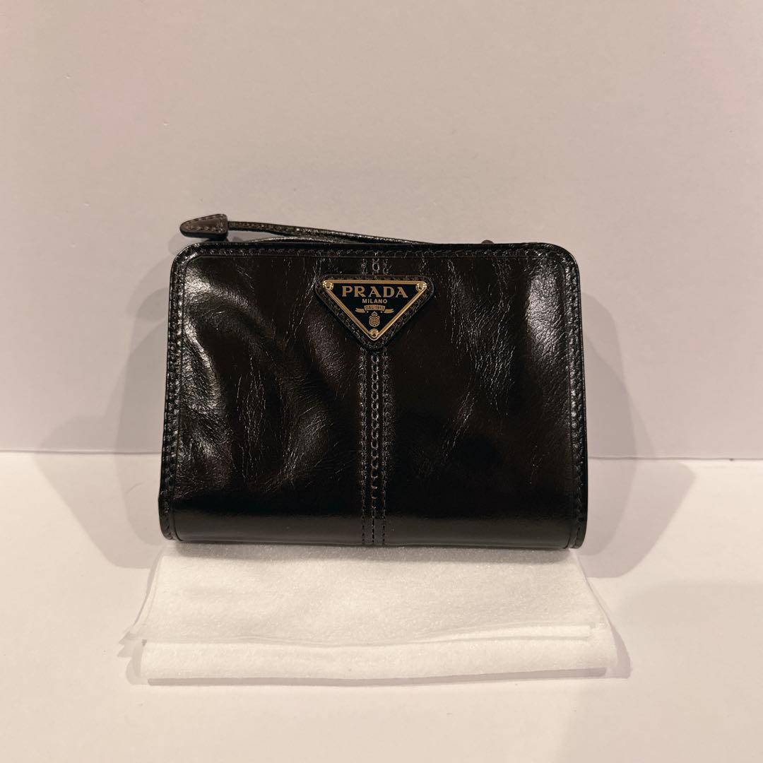 プラダ　財布　ソフトルックスレザー　ブラウン　PRADA