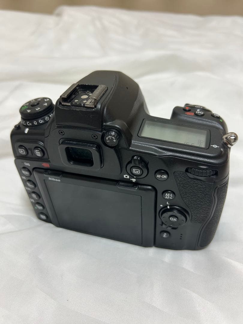 Nikon ニコン D780 ボディ 一眼レフカメラ