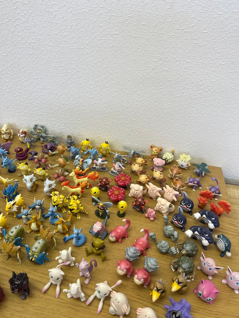 【希少】ポケモン　モンコレ　初代　196体まとめ売り　レア　任天堂　フィギュア