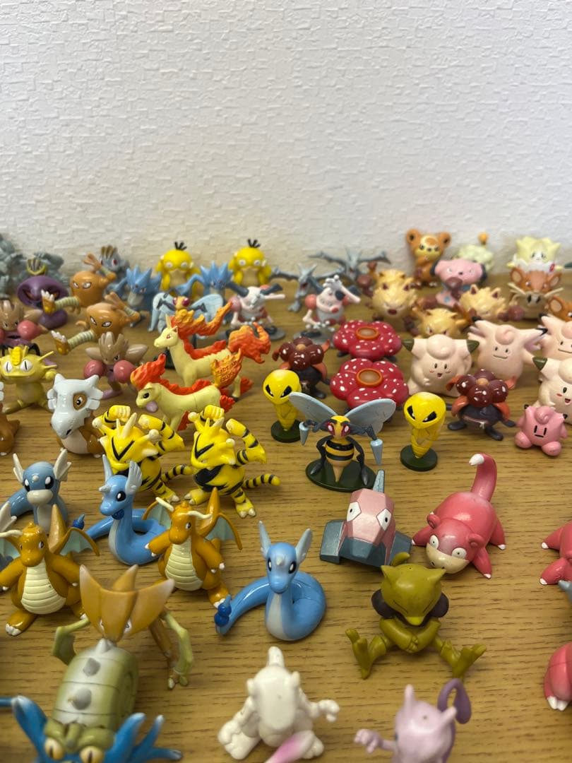 【希少】ポケモン　モンコレ　初代　196体まとめ売り　レア　任天堂　フィギュア