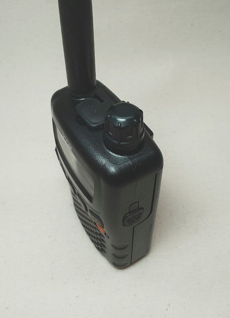 受信機 ICOM IC-R5