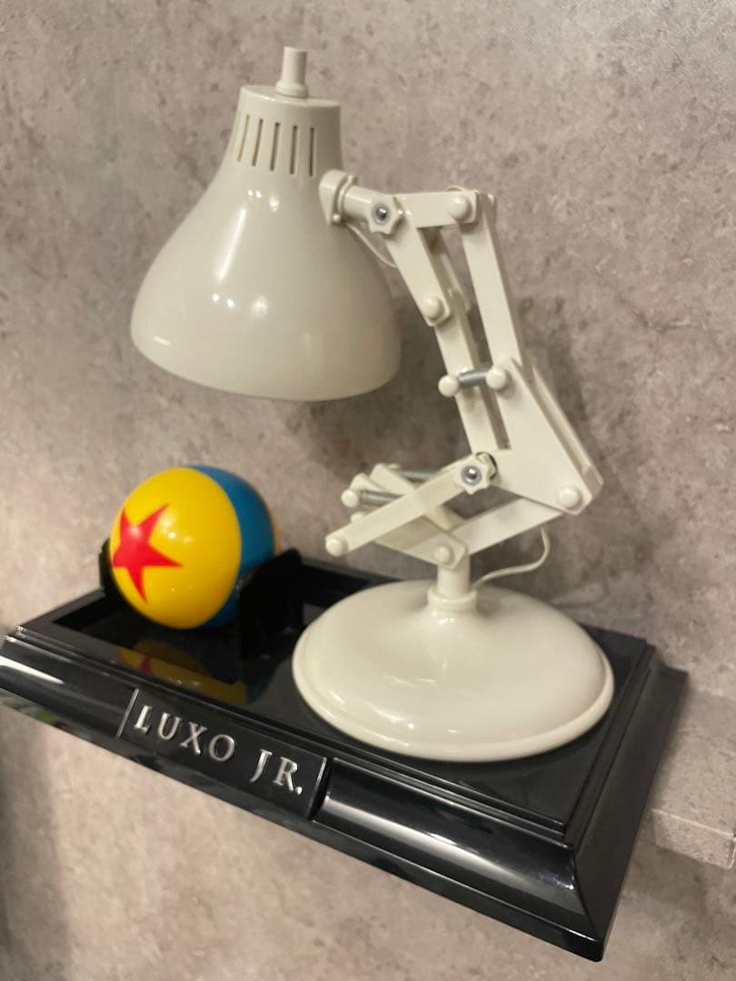 【大幅値下げしました】LUXO JR. デスクランプとボールのセット