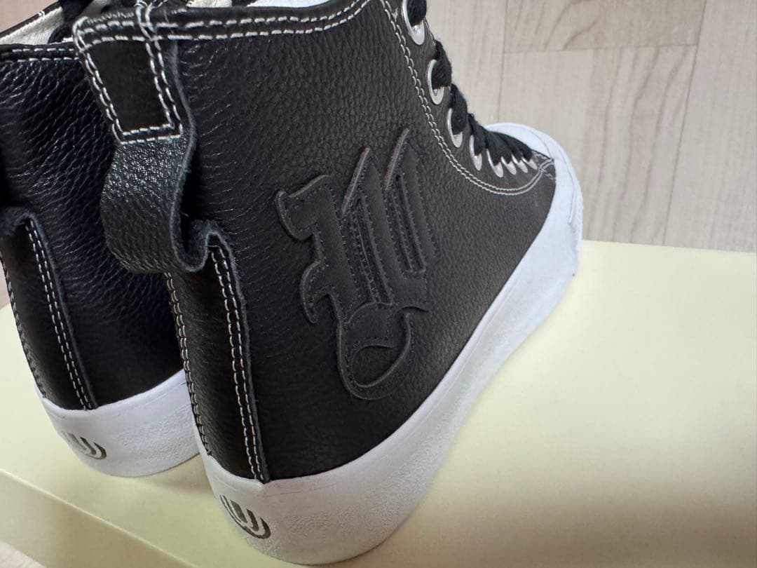 UVERworld ハイカットスニーカー