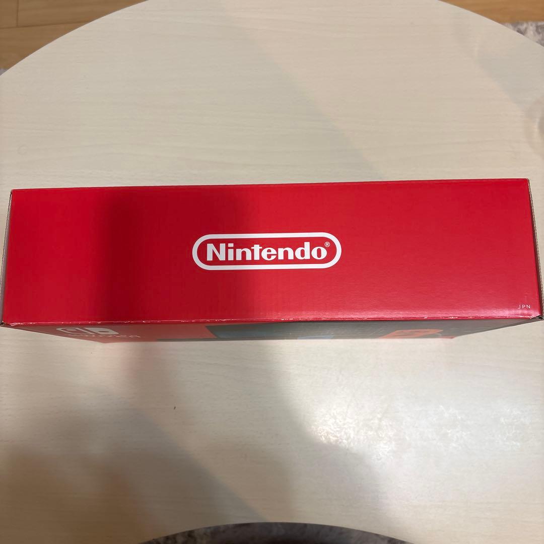 【美品】Nintendo Switch本体 SDカード、Joy-Conカバー付き