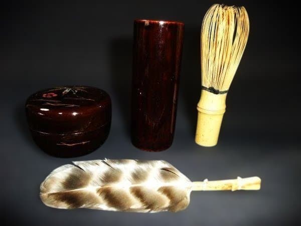 茶道具セット 茶碗・茶筅・茶入れなど野点 茶箱 本漆器 全7点