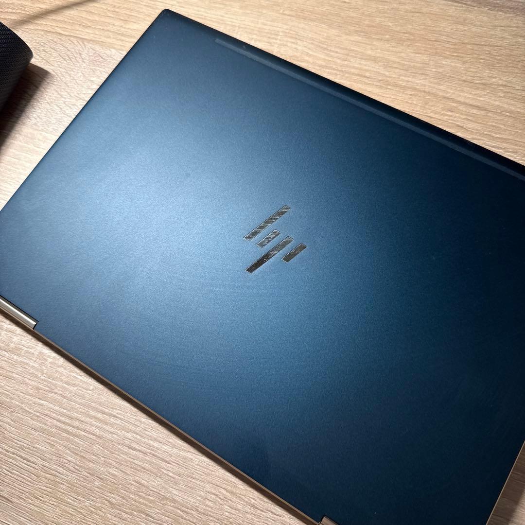 美品　HP Spectre ノートパソコン
