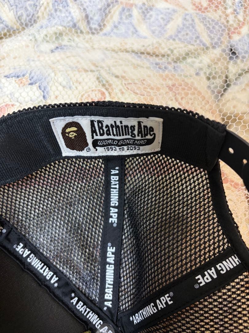A BATHING APE 迷彩キャップ