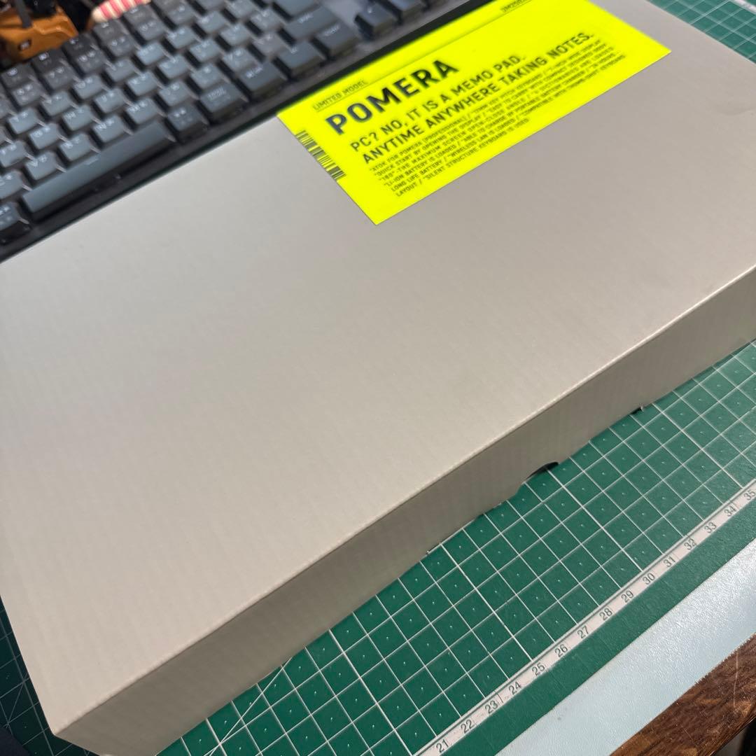 G*H様 送料込み　キングジムポメラDM250XYCrystalNeonYell