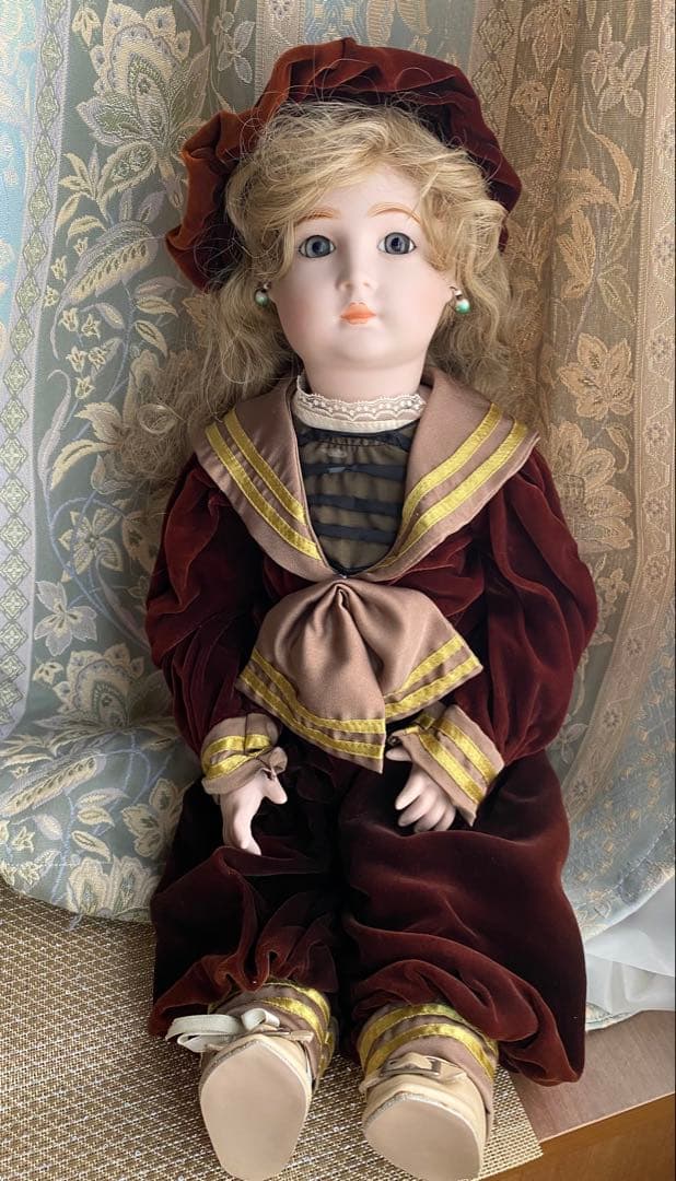 ビスクドール アンティーク風　刻印あり