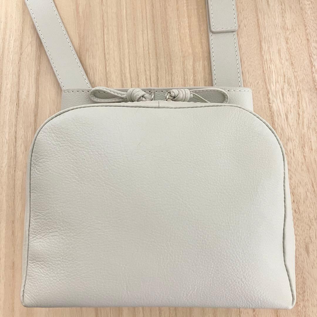 極美品✨【現行品】マザーハウス SORA M 2way ショルダー ホワイト