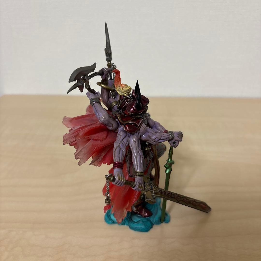 ファイナルファンタジー　ギルガメッシュ　フィギュア　マスタークリーチャーズ