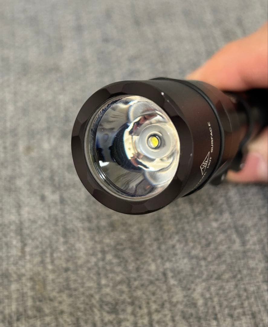 実物 SUREFIRE M300C スカウトライト 美品