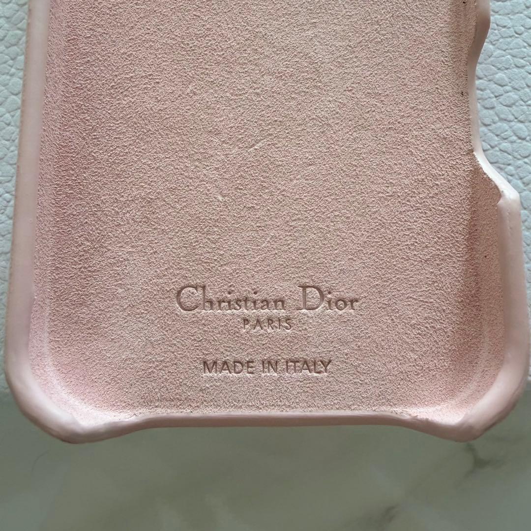 ①新品【日本限定】Lady Dior iPhone 17 Pro ケース　ハート