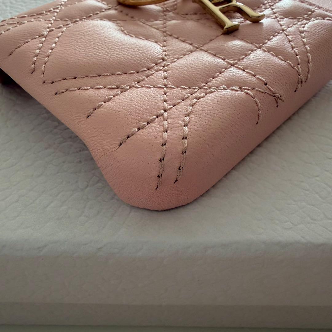 ①新品【日本限定】Lady Dior iPhone 17 Pro ケース　ハート