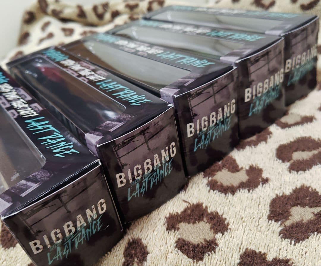 BIGBANG　ツアートラック G-DRAGON… ５点セット