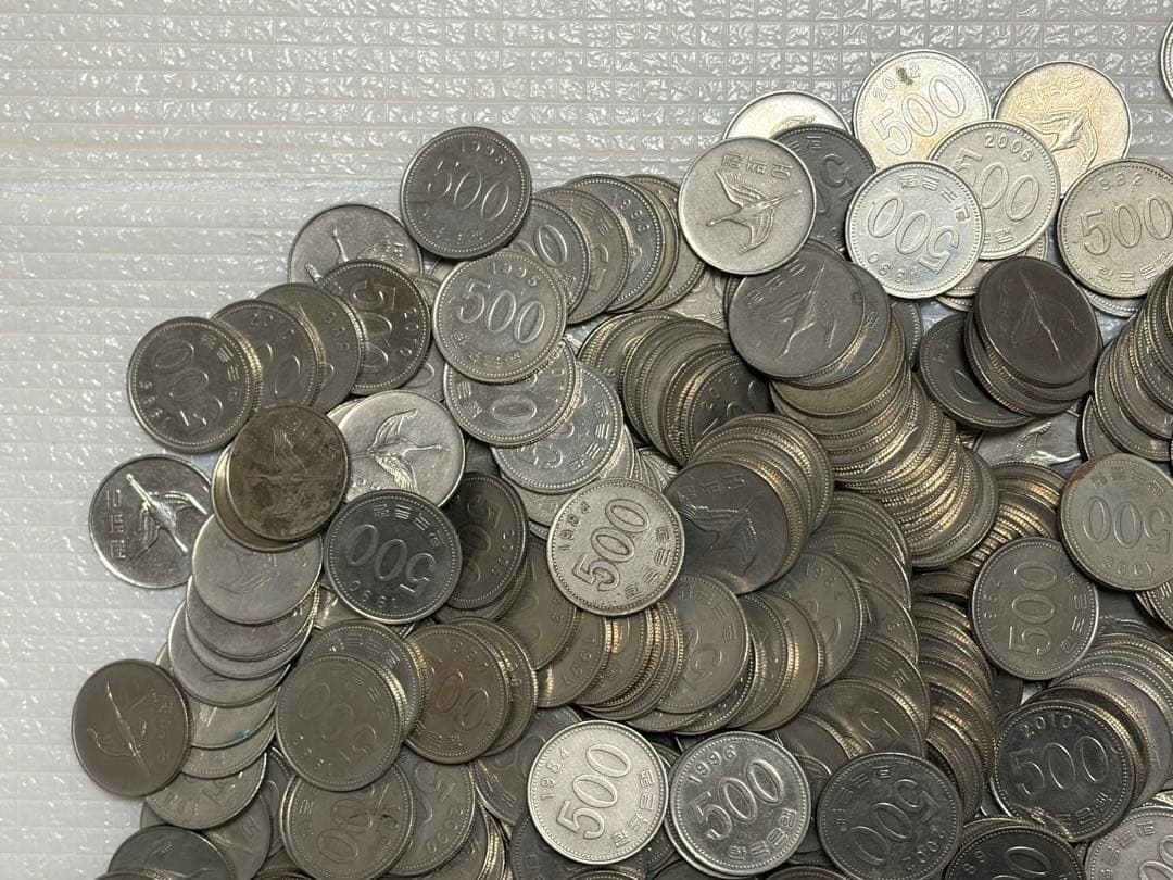 古銭　外国　韓国古銭　韓国硬貨　韓国　韓国ウォン　500ウォン　韓国