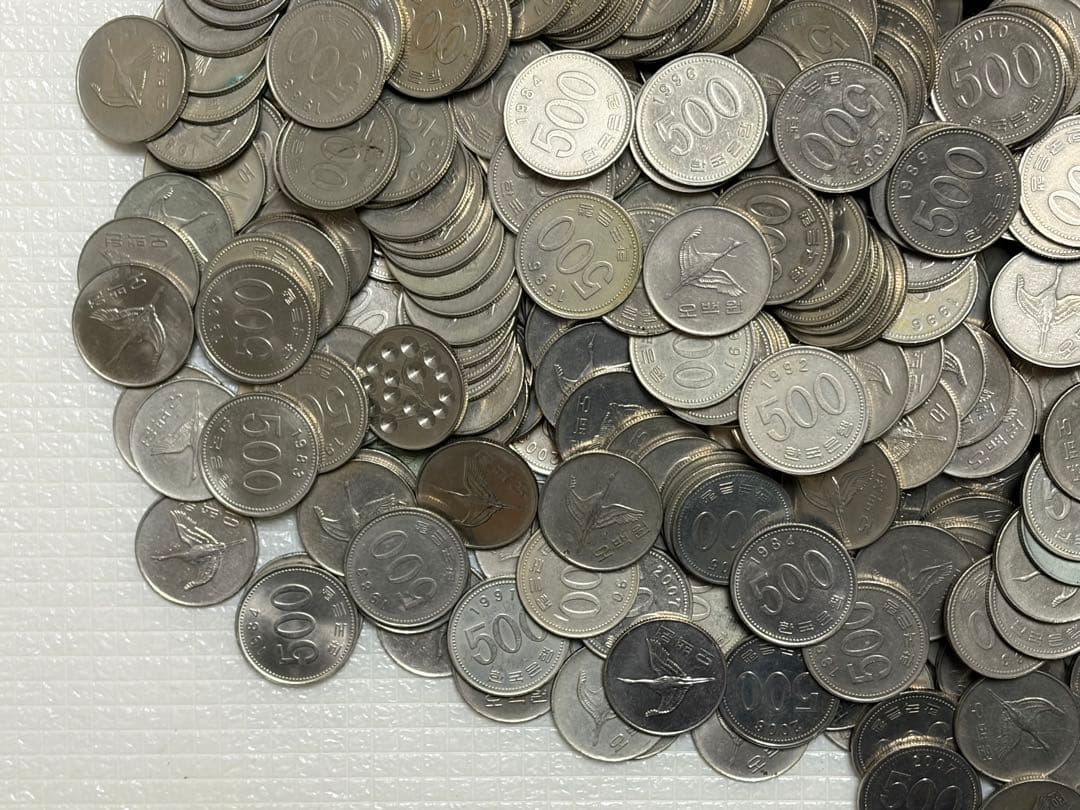 古銭　外国　韓国古銭　韓国硬貨　韓国　韓国ウォン　500ウォン　韓国
